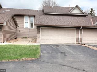 8838 Cottonwood Ln N, Maple Grove, MN 55369