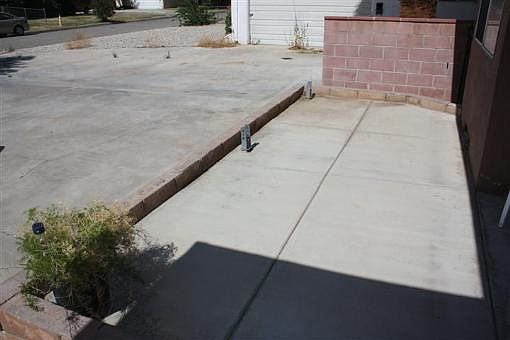 4th image of 773 W Avenue H7