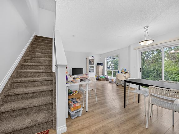 4th image of 12050 17th Ave SW #32