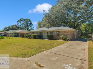 927 Charles C Frasier Blvd, Hinesville, GA 31313