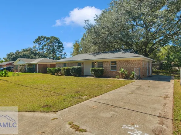 927 Charles C Frasier Blvd, Hinesville, GA 31313