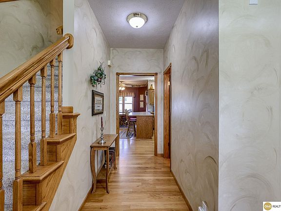 3rd image of 7409 Elk Creek Dr