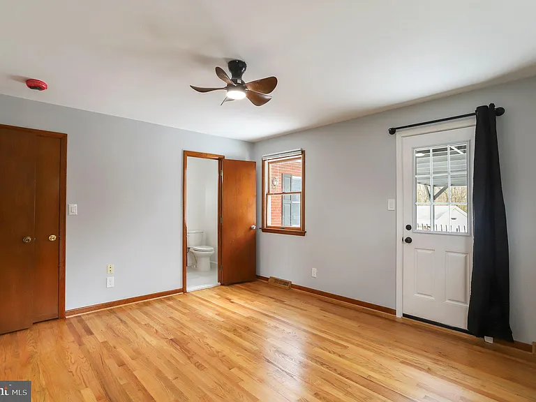 5 Orchard Pl — Photo 13