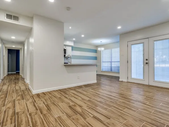 5714 Marvin Loving Dr APT 116, Garland, TX 75043