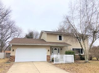 1319 Pappas Dr, Elgin, IL 60123