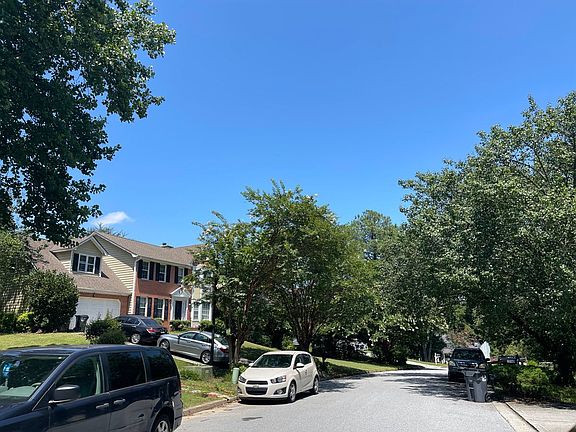 5th image of 1780 Meadowchase Ct