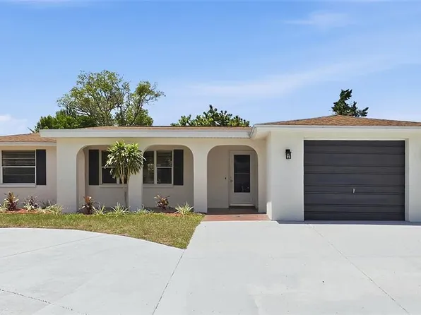 6250 Flag Dr, New Port Richey, FL 34653