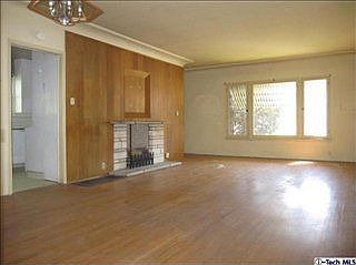 2nd image of 3403 Altura Ave