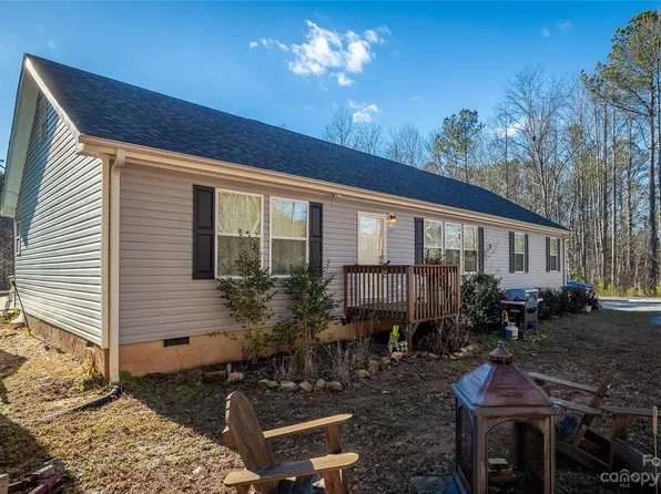 4832 Windy Ridge Rd, Morganton, NC 28655