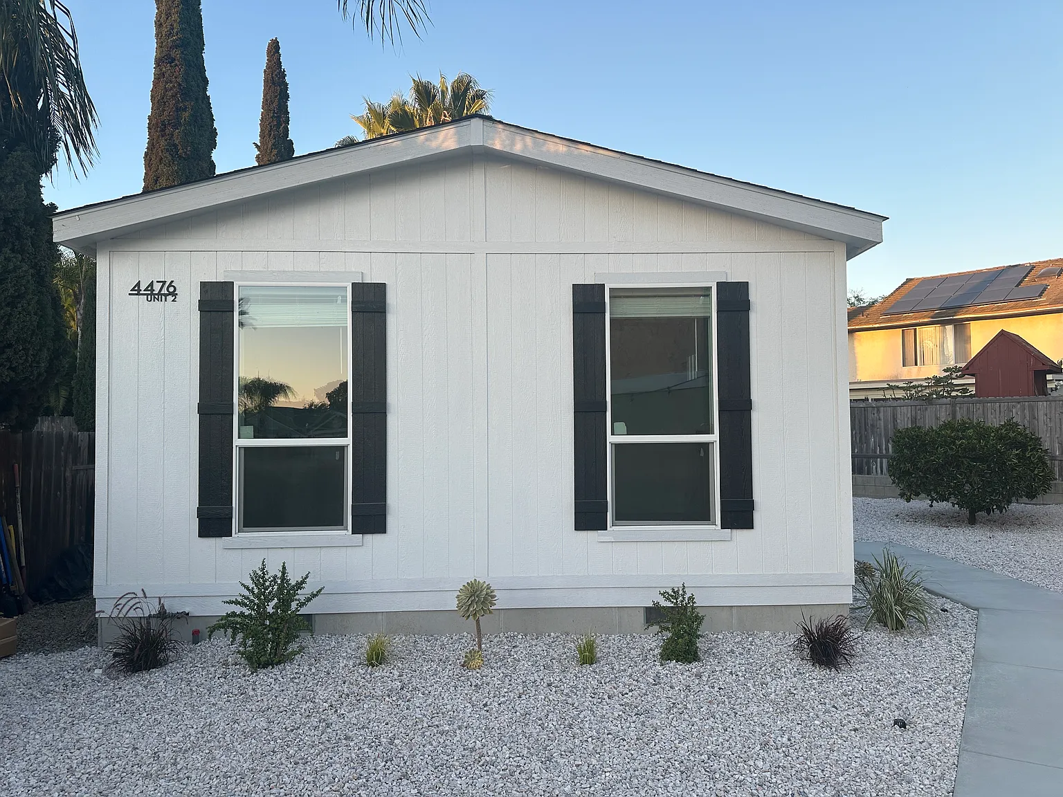 2 bed, 787 sqft, $3,295 — Photo 2