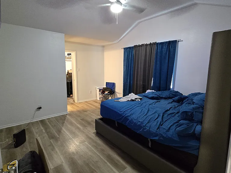 1200 Hardwood Ln — Photo 11