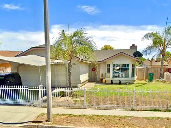 363 W Meadow Drive, Tulare, CA 93274