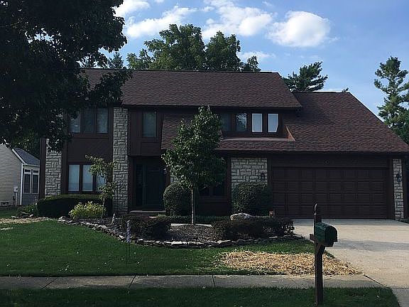 2nd image of 325 Monterey Dr