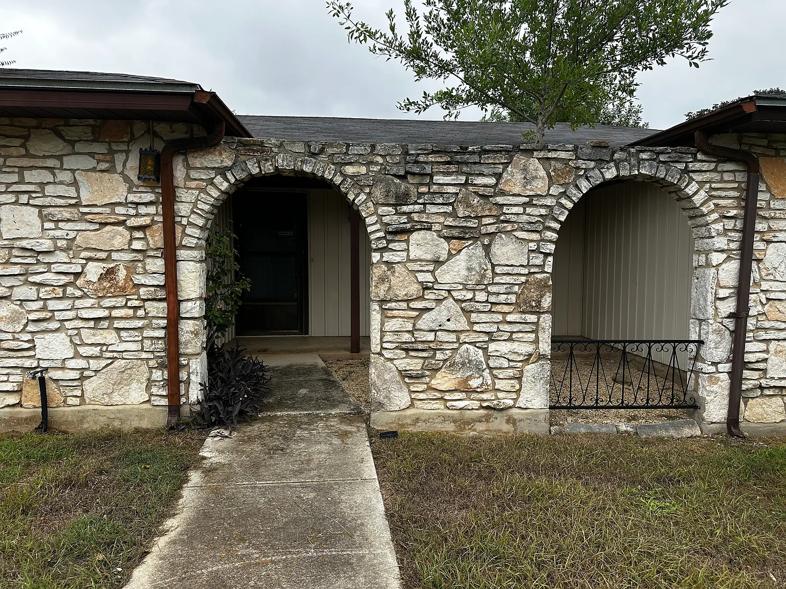 3 bed, 1770 sqft, $2,200 — Photo 4
