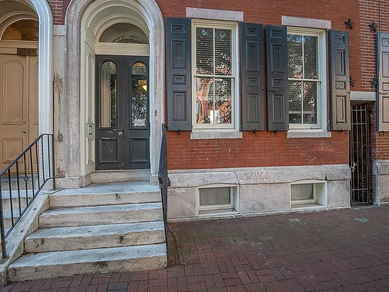 1726 Wallace St #101 — Photo 15
