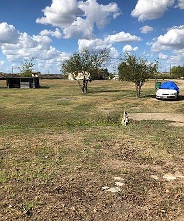 5th image of 1108 Country Folks Ln