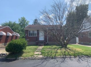 3040 Wachter Ave, New Kensington, PA 15068