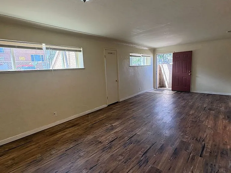 9996 Montview Blvd — Photo 11