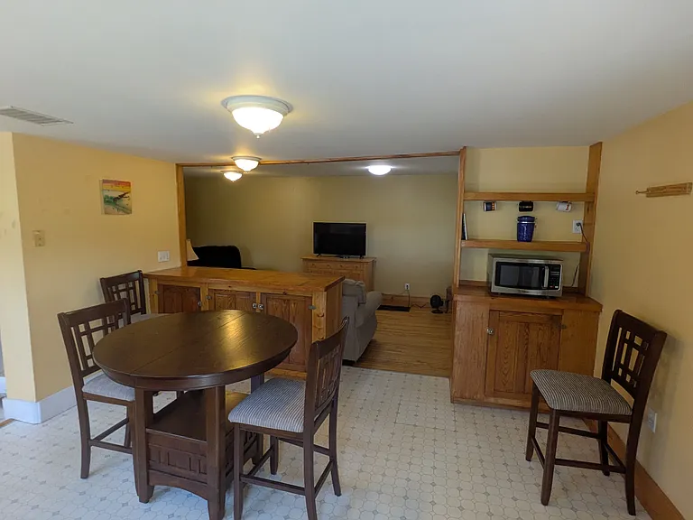582 Stagecoach Rd — Photo 5