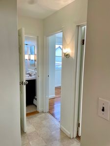 12 Central Ave APT 10, Danvers, MA, 01923