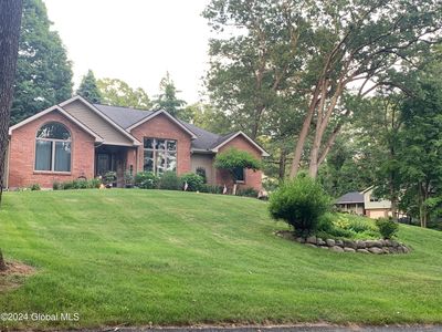 1 Twicwood Lane, Queensbury, NY, 12804