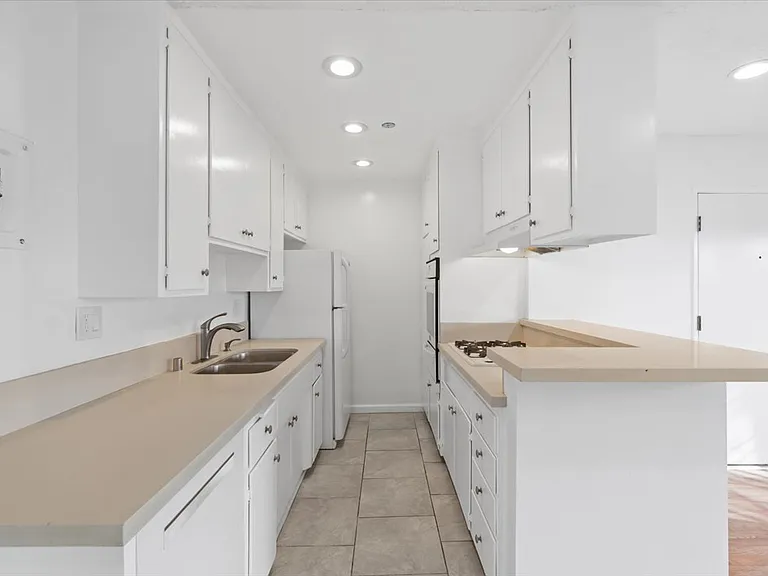 1813 Federal Ave #3 — Photo 12