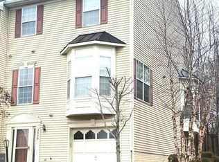 5520 Jowett Ct, Alexandria, VA 22315