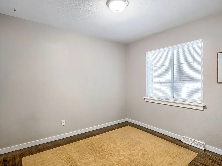 1701 Lima St — Photo 6