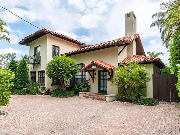 4211 N Bay Rd, Miami Beach, FL 33140