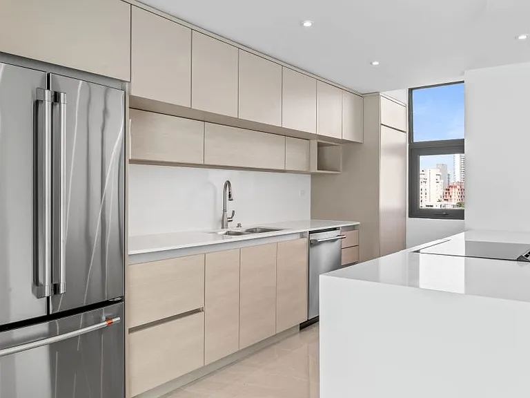20 Cll Delcasse Condominio Del Mnr #702 — Photo 13