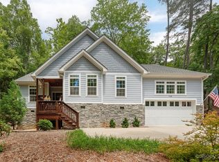 710 Deerlake Rd, Brevard, NC 28712
