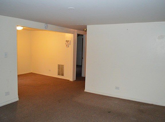 3rd image of 9343 S Kimbark Ave