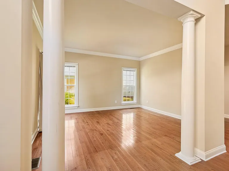 8620 Forester Ln — Photo 14