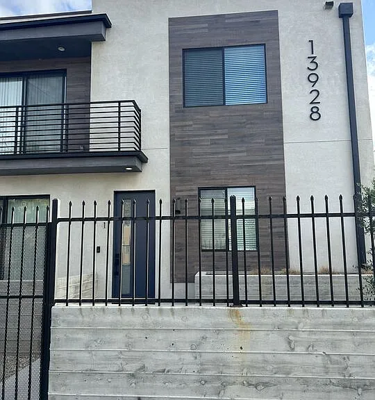 13928 Bessemer St #1 — Photo 2