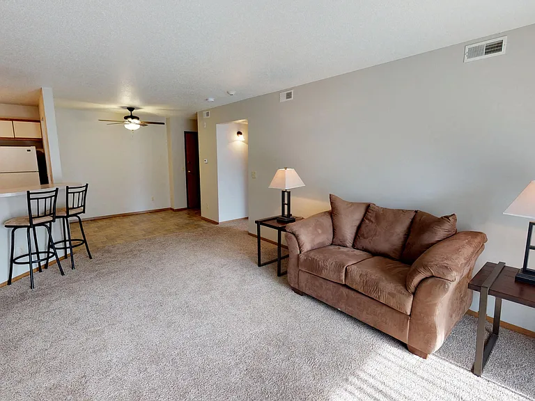 Prairie Winds Apartments — Photo 52