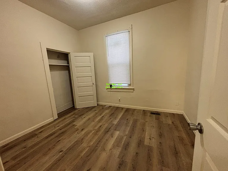 730 Covert Ave — Photo 9