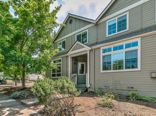 411 N Mountain Ave, Ashland, OR 97520