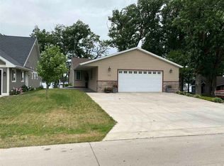 516 252nd Ave, Spirit lake, IA 51360