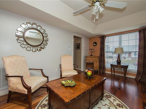 5th image of 5003 Fernbrook Pl