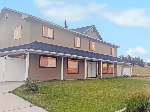 148 Benjamin Franklin St, Evanston, WY 82930