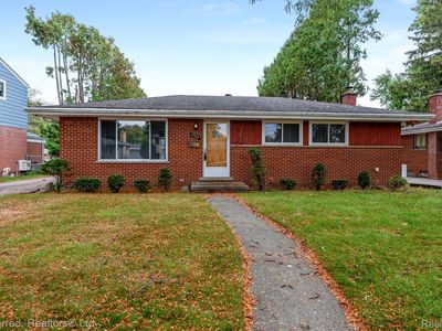 14705 Fairway St, Livonia, MI, 48154