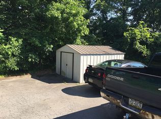 48 York Farm Rd, Pottsville, PA 17901