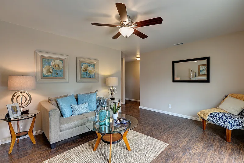 Thumbnail 13