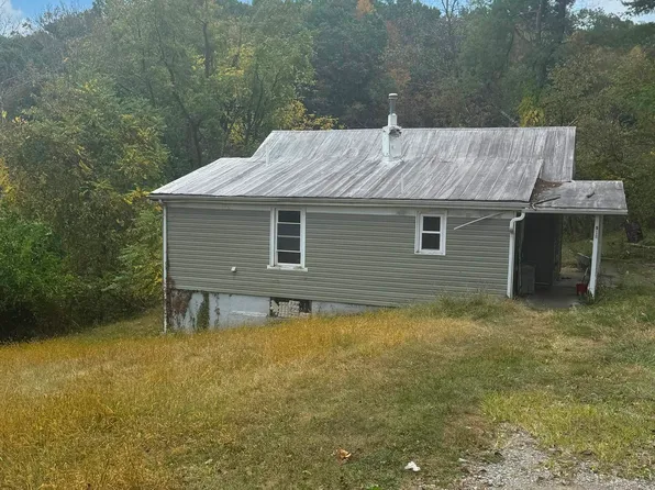 518 Pine Aly, Pulaski, VA 24301