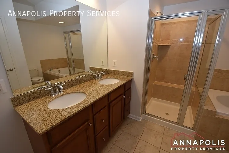 1310 Cheswick Ln — Photo 11