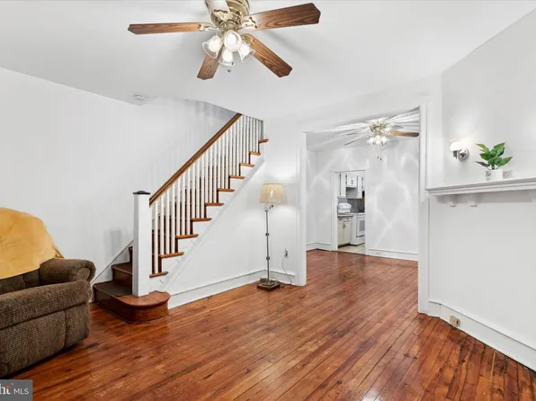 1211 E Stafford St, Philadelphia, PA 19138