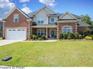 347 Stansbury Dr, Raeford, NC 28376