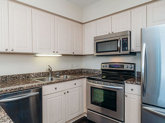 5th image of 512 N McClurg Ct APT 1906