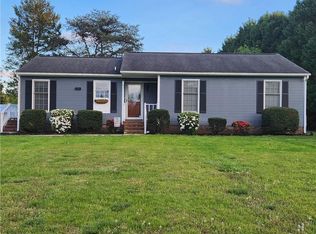 301 Old Farm Dr, Graham, NC 27253