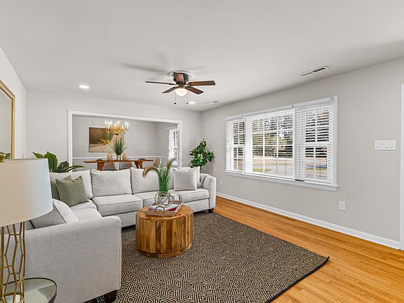 5th image of 1871 Rugby Ln